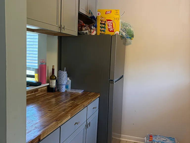 148 Turnwood Ln — Photo 2