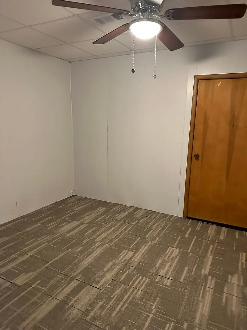 2 bed, 1.0 bath, 1100 sqft, $795 — Photo 2