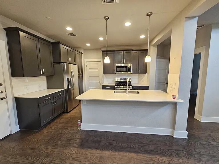 7808 Wildcat Pass — Photo 10