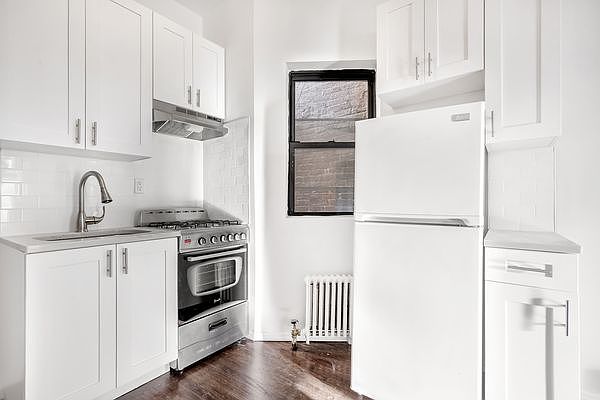 1st image of 308 W 49th St APT 17