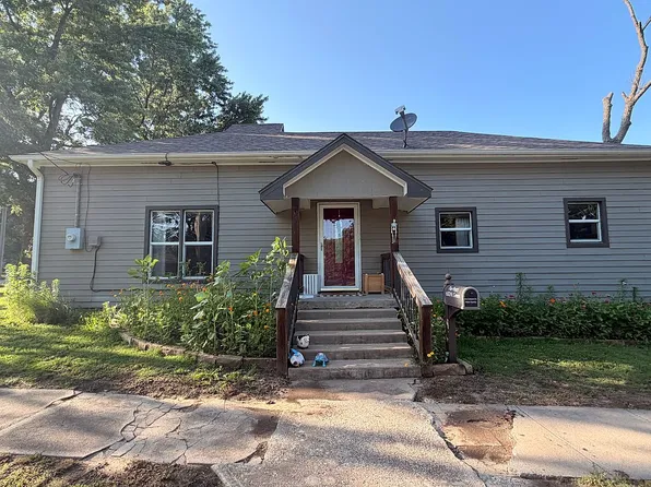 600 N Green St, Yates Center, KS 66783