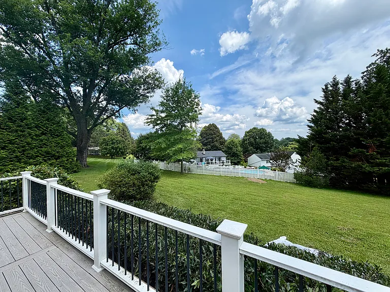 2511 Claret Dr — Photo 21