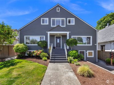 4327 4th Avenue NE, Seattle, WA, 98105