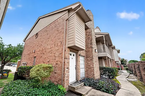10615 Briar Forest Dr #802 Photo 1