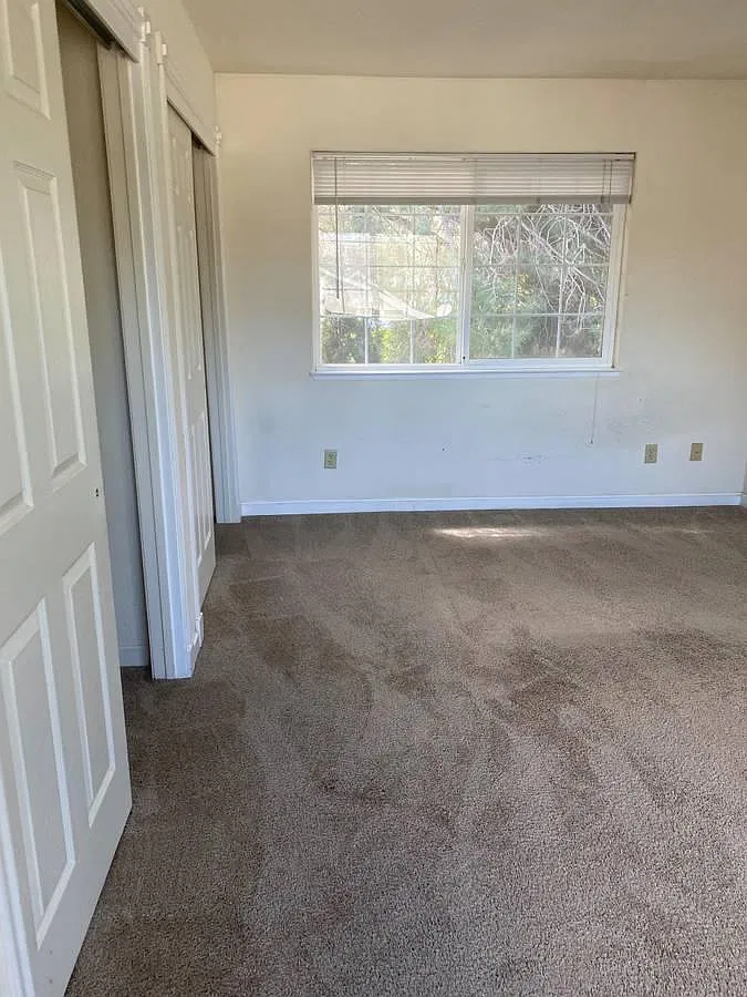 3 bed, 2000 sqft, $5,000 — Photo 4