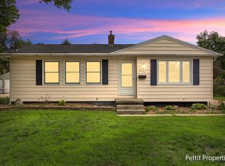 4124 Flamingo Ave SW, Wyoming, MI 49509