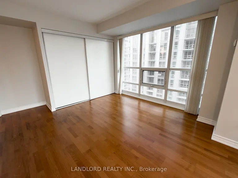 761 Bay St #2802 — Photo 12