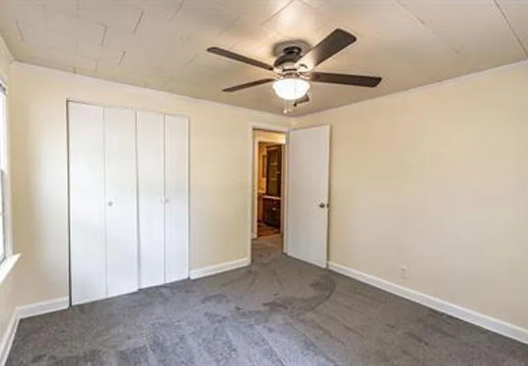 885 S Stephens St — Photo 5