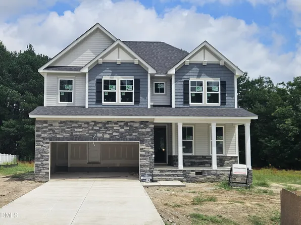 77 Charred Oak Ct, Lillington, NC 27546