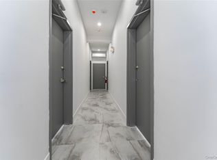 138 E Park Ave #2, Long Beach, NY 11561