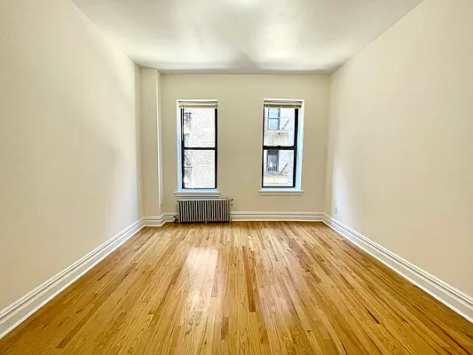 Rented by Corcoran | media 18