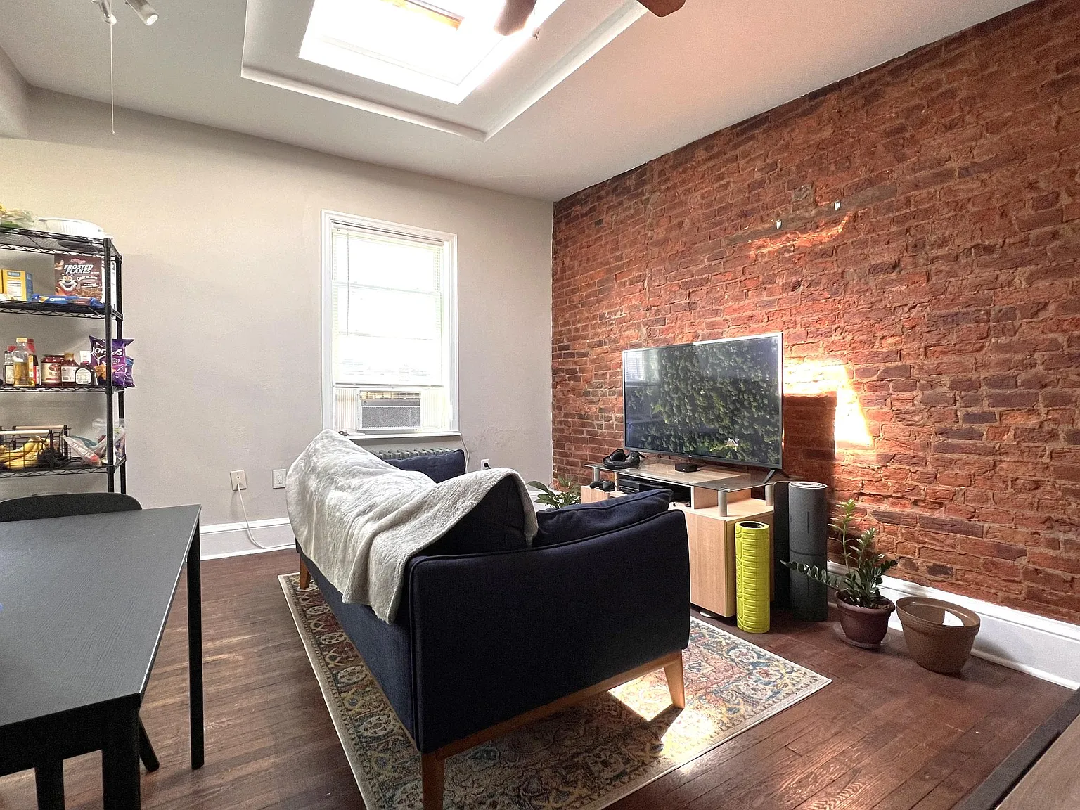 1 bed, 650 sqft, $1,660 — Photo 4