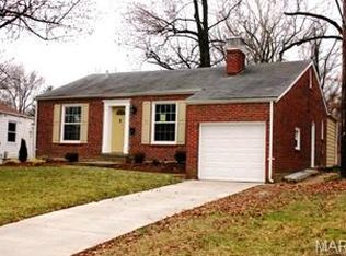 320 Carmel Dr, Saint Louis, MO
