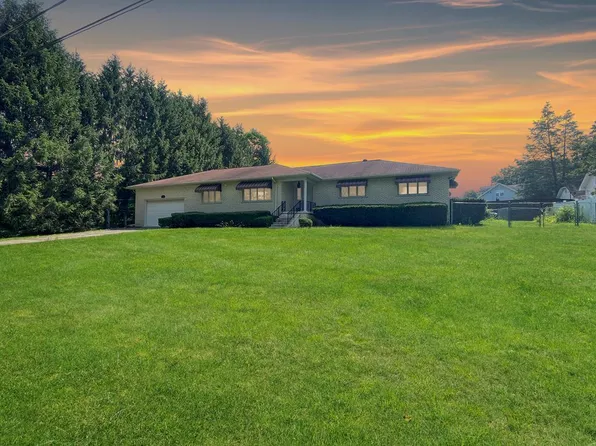 116 Matherly Dr, Daniels, WV 25832