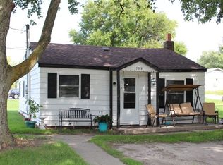709 E Smith St, Warsaw, IN 46580