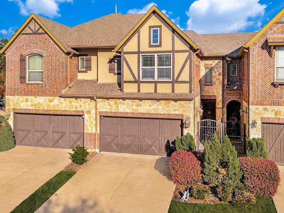 1606 Brook Grove Dr