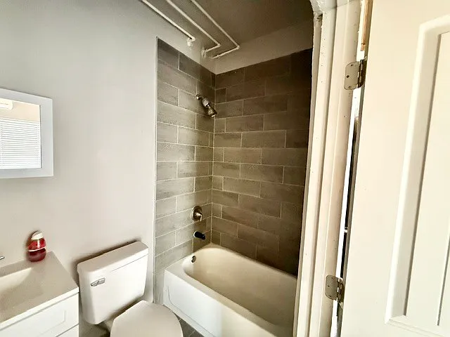 481 S 2nd Ave — Photo 14