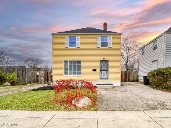 3868 E 142nd St, Cleveland, OH 44128