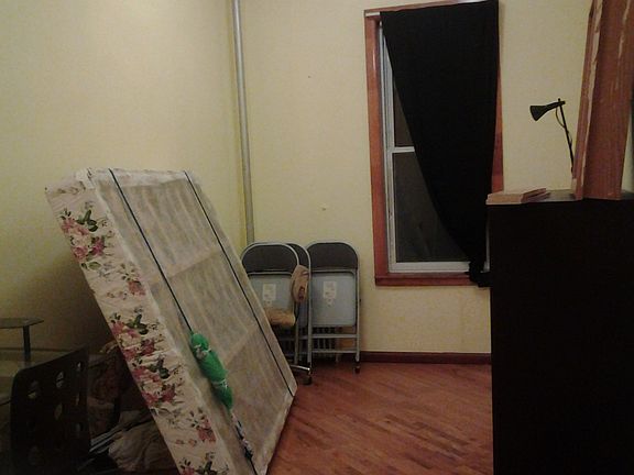 5th image of 48 Driggs Ave Ste 2