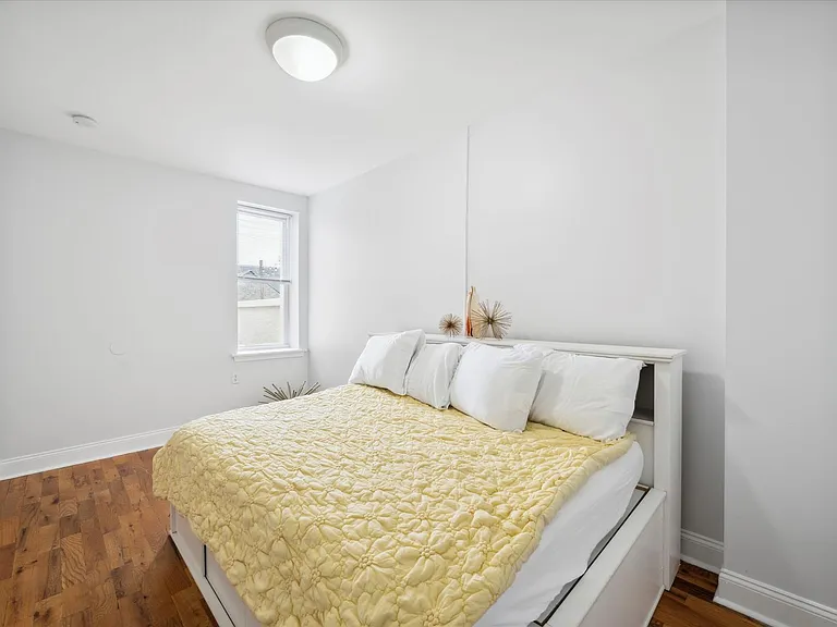 3209 W Montgomery Ave — Photo 9