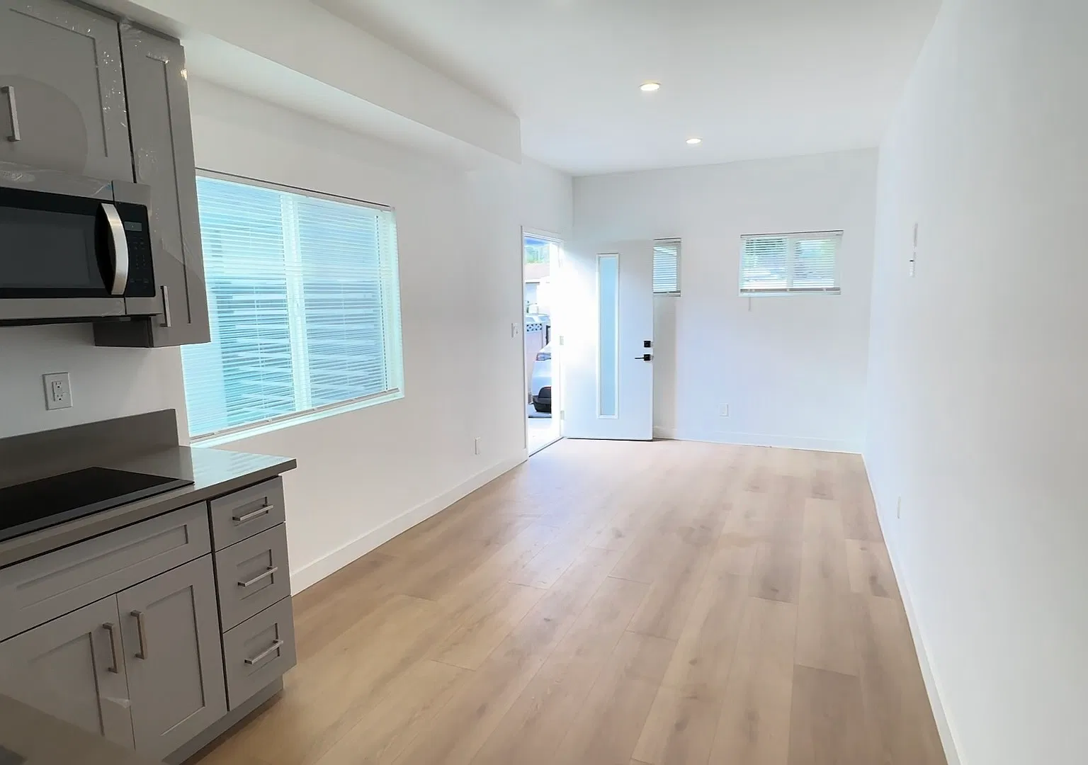 1 bed, 436 sqft, $1,650 — Photo 3