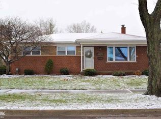 28678 Gilbert Dr, Warren, MI 48093