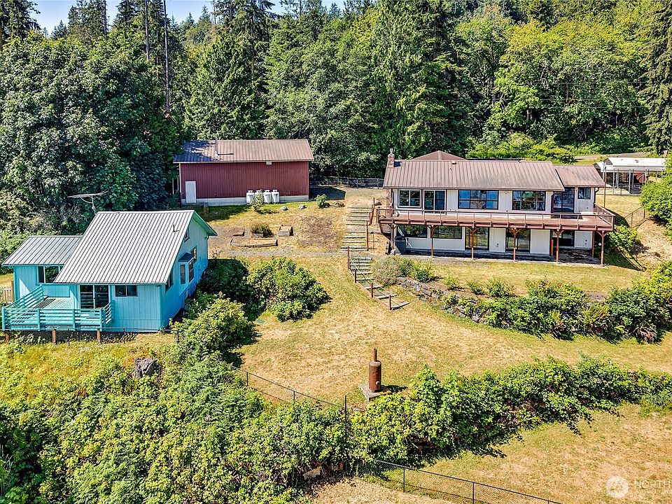 1st image of 209 Old Oak Bay Road