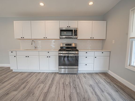 3rd image of 12 Union Ave #B