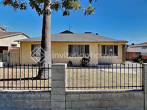 12000 Lorne St Photo 1