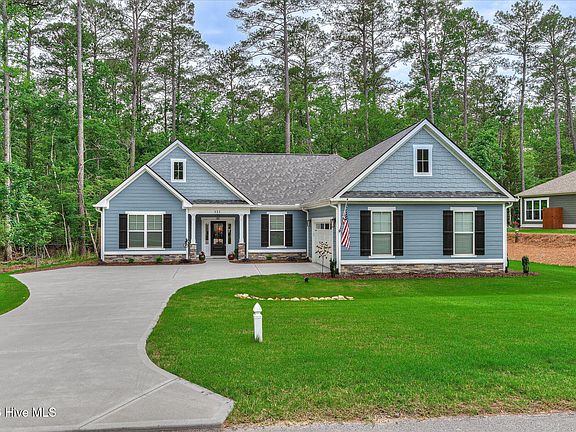 2nd image of 132 Crescent Drive