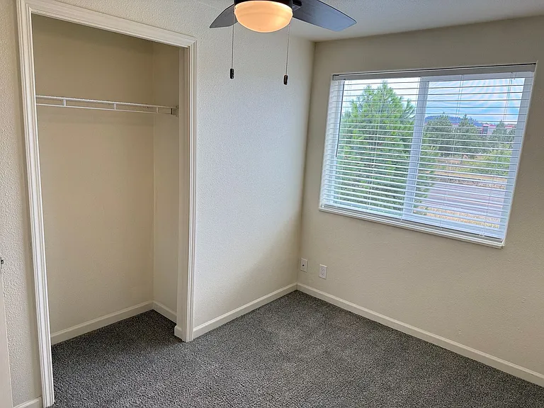 4432 Fergus Ave — Photo 25