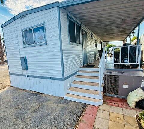5th image of 47340 Jefferson St #166