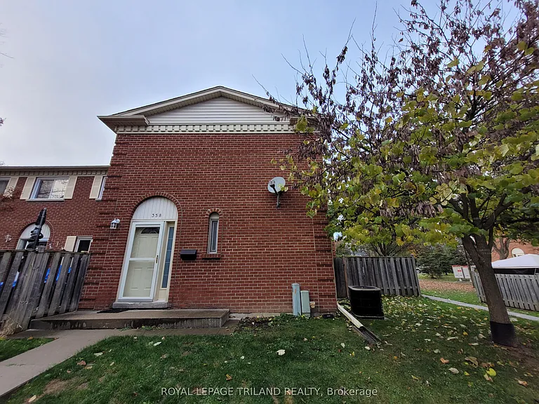 358 Homestead Ct #7 — Photo 11