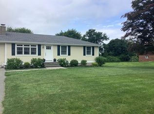 11 Wabasso Ter #11, Middletown, RI 02842