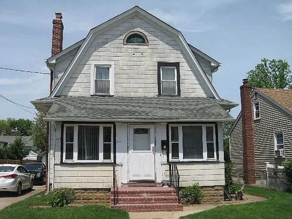 95 Grand Ave