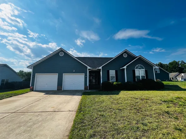 106 Alexander Ct, Raeford, NC 28376
