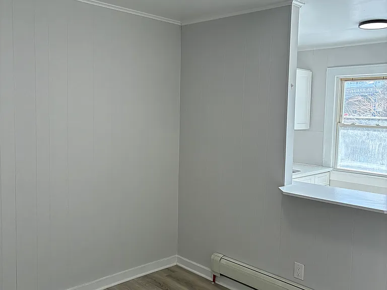 16 Jennings Ave #E — Photo 3