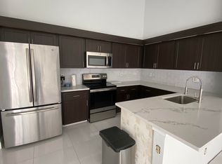 204 Timberlane Cir APT 2-D, Lake Worth, FL 33463