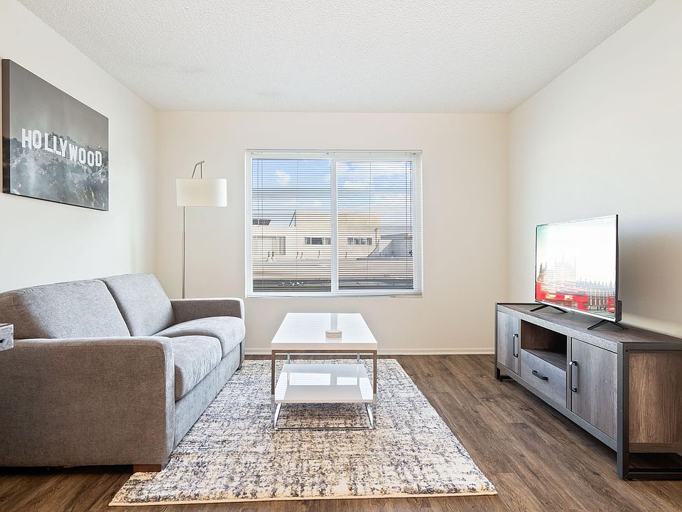 1st image of 3600 Bagley Ave #202