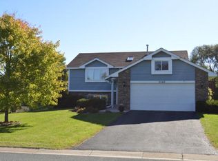 3946 Worchester Dr, Eagan, MN 55123