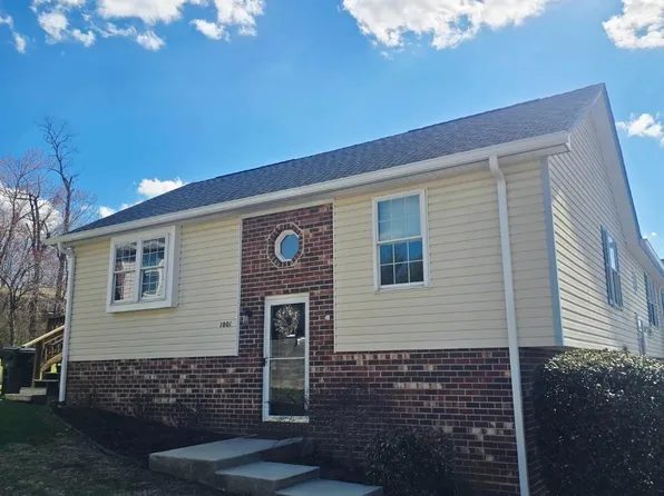 1001 Goose Meadow Dr, Forest, VA 24551