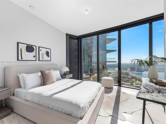 2nd image of 18555 Collins Ave APT 4803