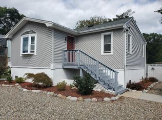 83 Bayview Dr, Brick, NJ 08723