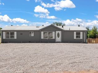 8 Merced Rd, Los Lunas, NM 87031