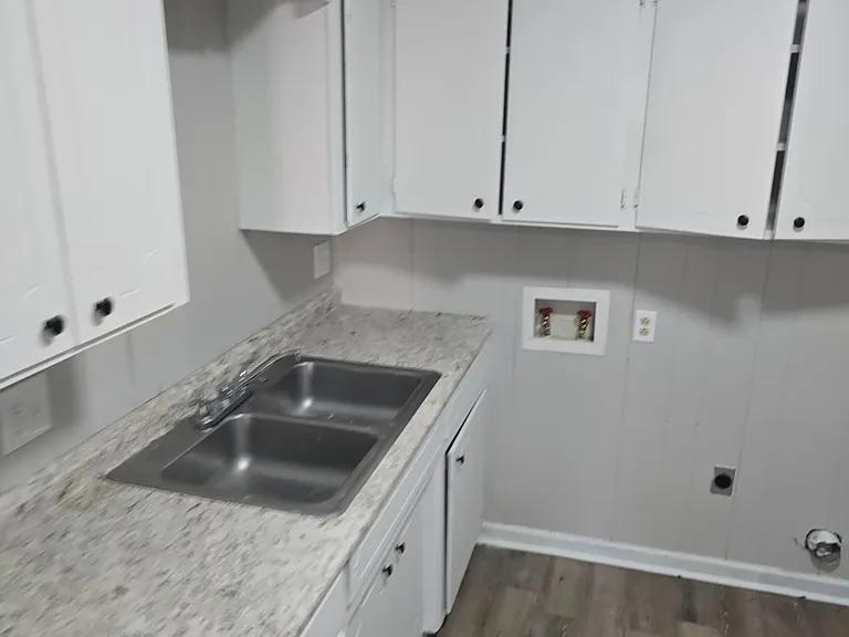 207 Highland St #3 — Photo 6