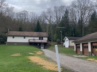 2895 Alpine Lake Rd, Terra Alta, WV 26764