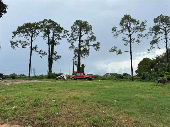 402 RONNIE CIRCLE LOT 140, ORLANDO, FL 32811