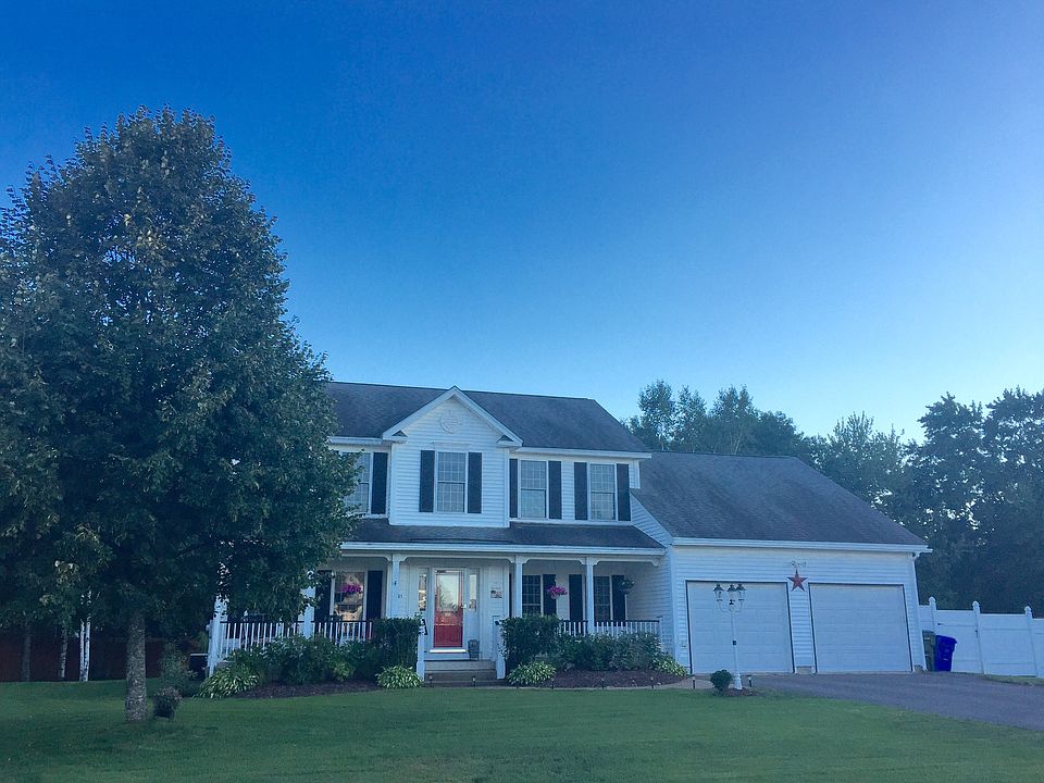 2nd image of 121 Filips Glen Dr