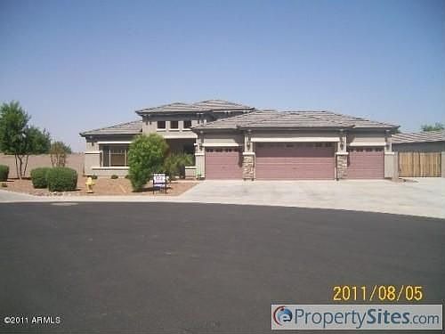 3rd image of 7706 N 84th Ave