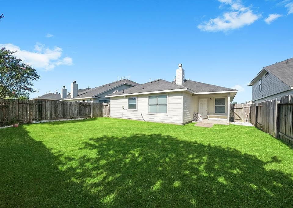 1st image of 21511 Lovis Way